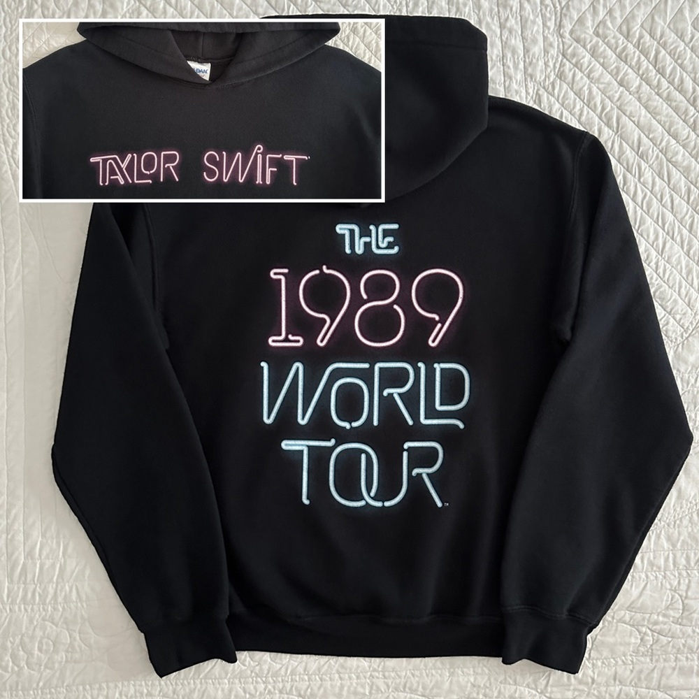 Taylor Swift The 1989 World Tour 2015 Hoodie Sweatshirt Neon Script Small - Picture 12 of 12